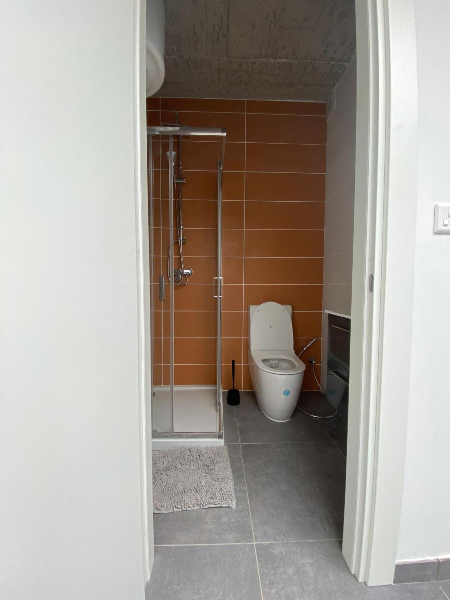 Minimal & Arty Townhouse Apartment Hamrun Bagian luar foto